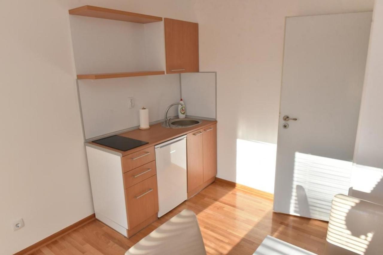 Promenada Apartmani Kruševac Exterior foto